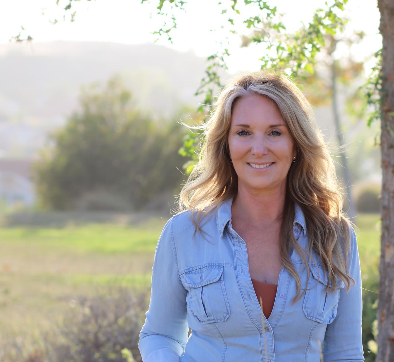Dawn Smollen in Park Grass